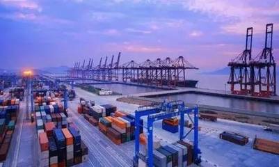 VGM新規(guī)， 集裝箱箱門上英文你都懂嗎？