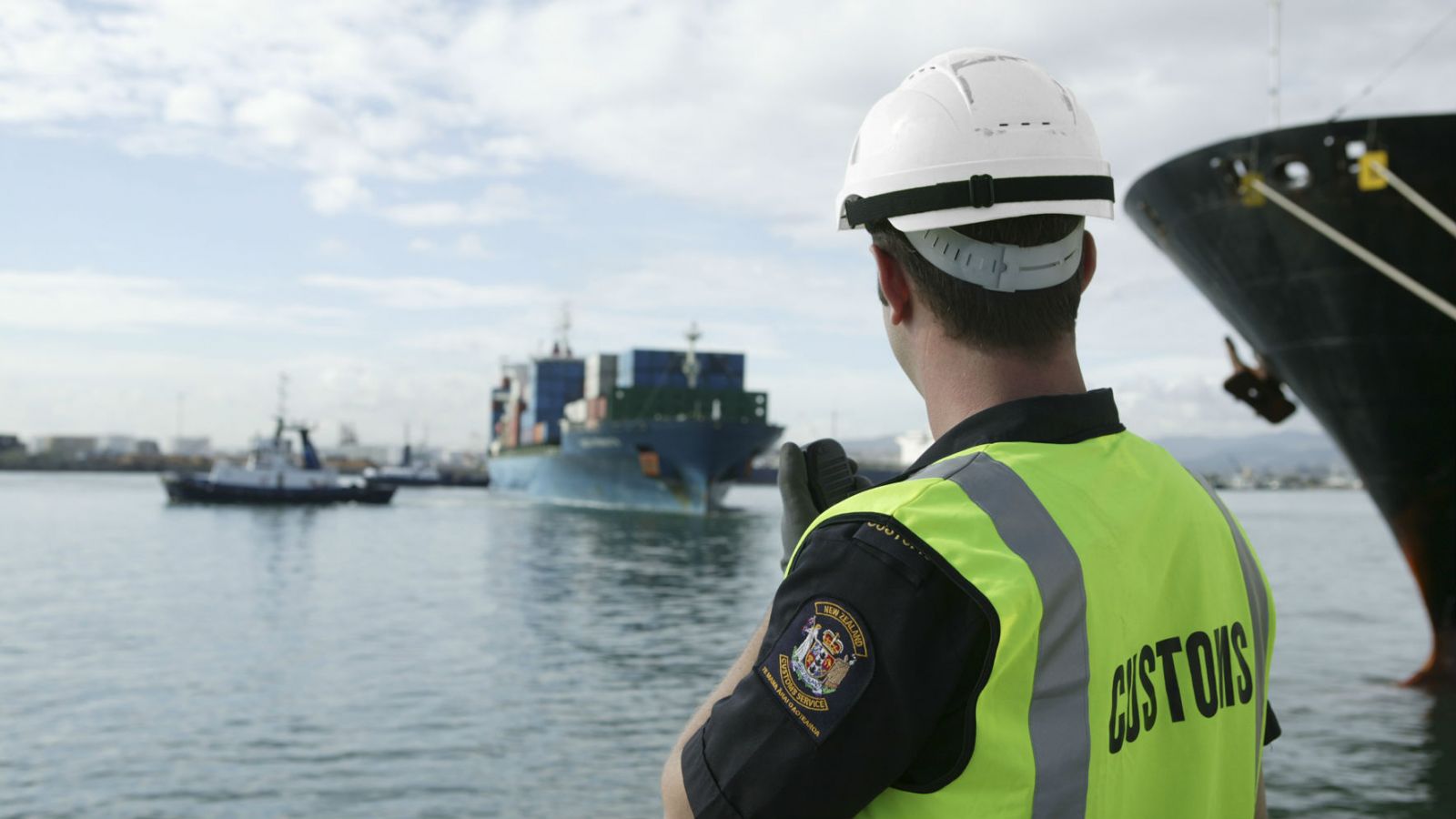 警方在集裝箱船Maersk Antares上搜到價值1800萬美元的可卡因