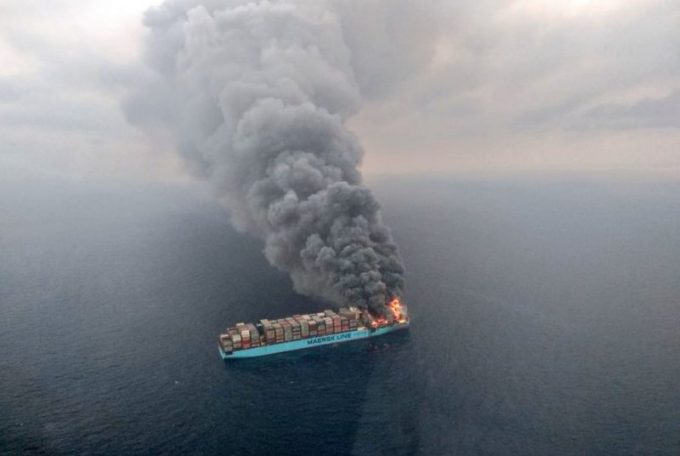 MSC：Maersk Honam被拖至迪拜，消防工作仍在繼續(xù)